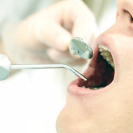 初診でも訪問歯科を利用できる？